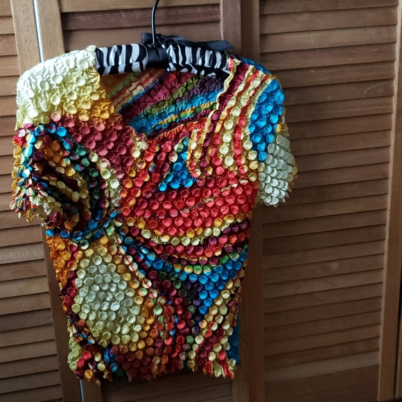 Expanding Blouse short sleeve 85% polyester 15% spandex - Picture 2 of 2